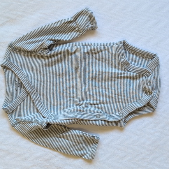 carter's 2-pack kimono style cotton long sleeve bodysuit bundle 3 months baby - Picture 2 of 7